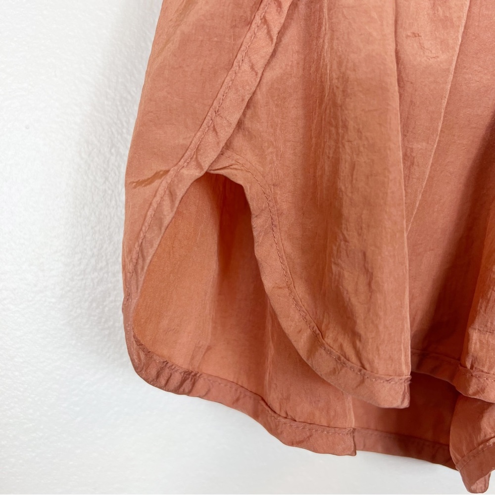 Free People Way Home Shorts in Brushed Apricot Size XS - Picture 4 of 13